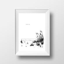 Lade das Bild in den Galerie-Viewer, Insel Hiddensee druckbare Poster mit Leuchttürmen, Strand, Asta Nielsen Haus und Seepferdchen